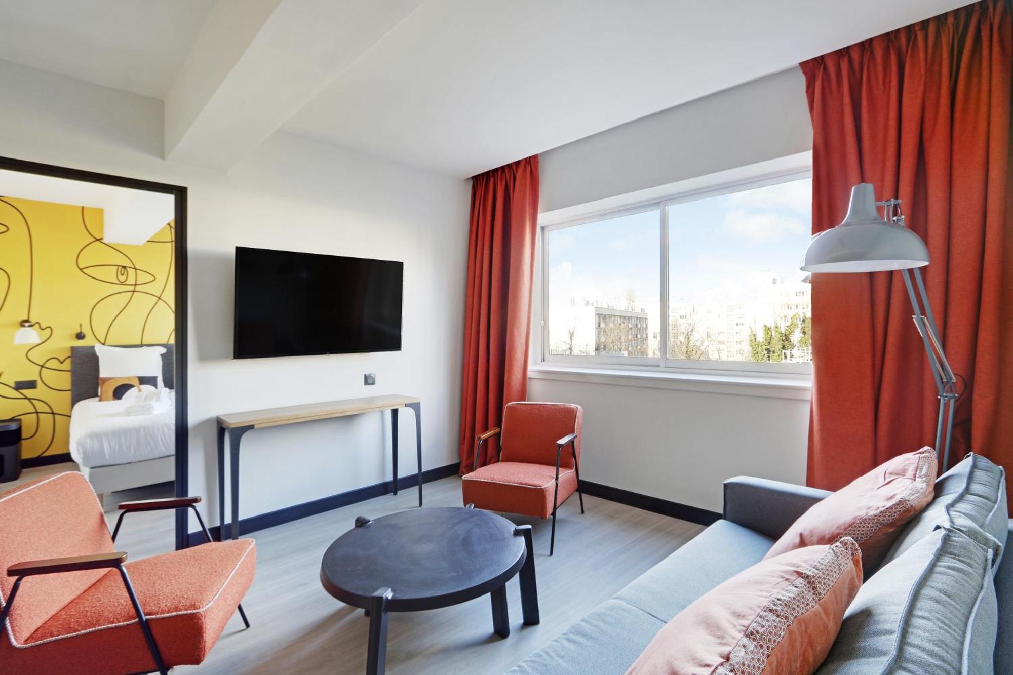 Pick A Flat'S Apartments In In Parc Des Buttes Chaumonts - Rue Edouard Pailleron ปารีส ภายนอก รูปภาพ