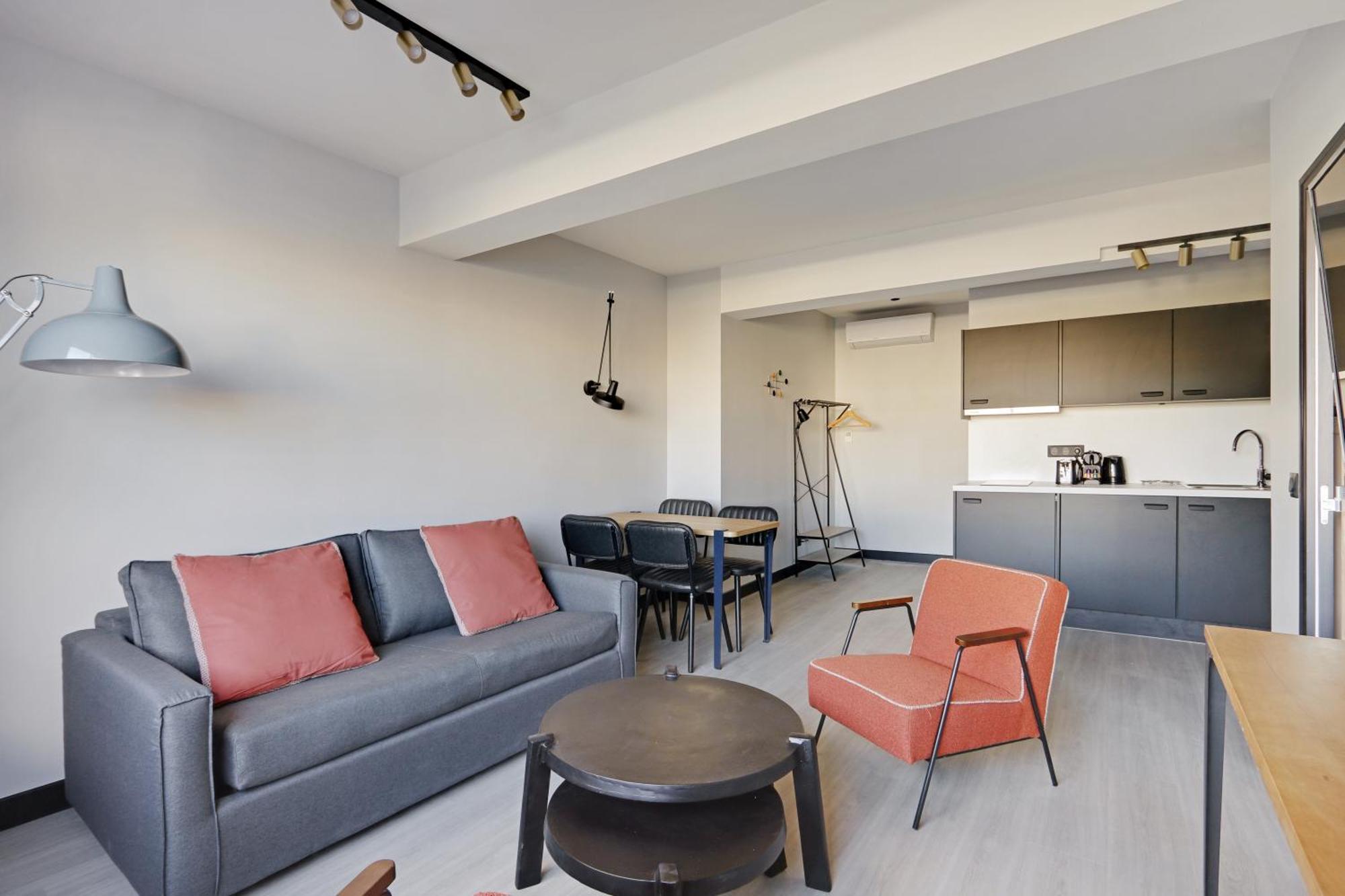 Pick A Flat'S Apartments In In Parc Des Buttes Chaumonts - Rue Edouard Pailleron ปารีส ภายนอก รูปภาพ